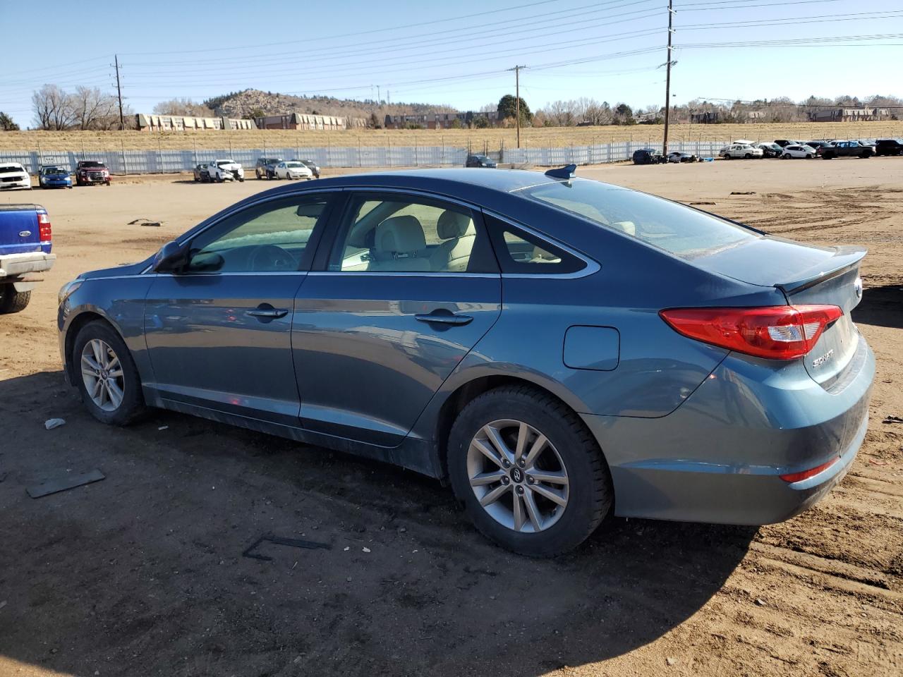 2016 Hyundai Sonata - Image 2