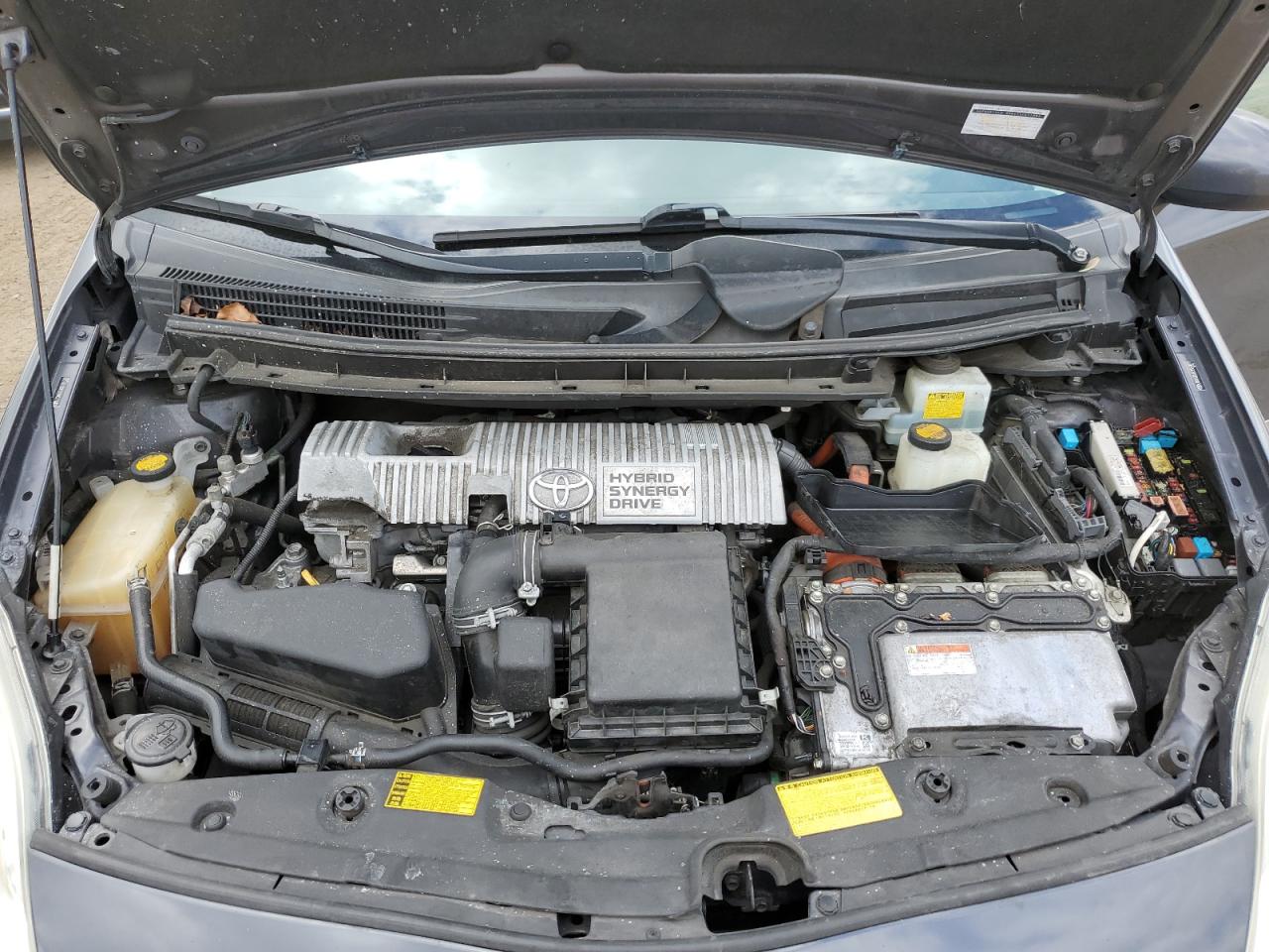 2012 Toyota Prius - Image 11