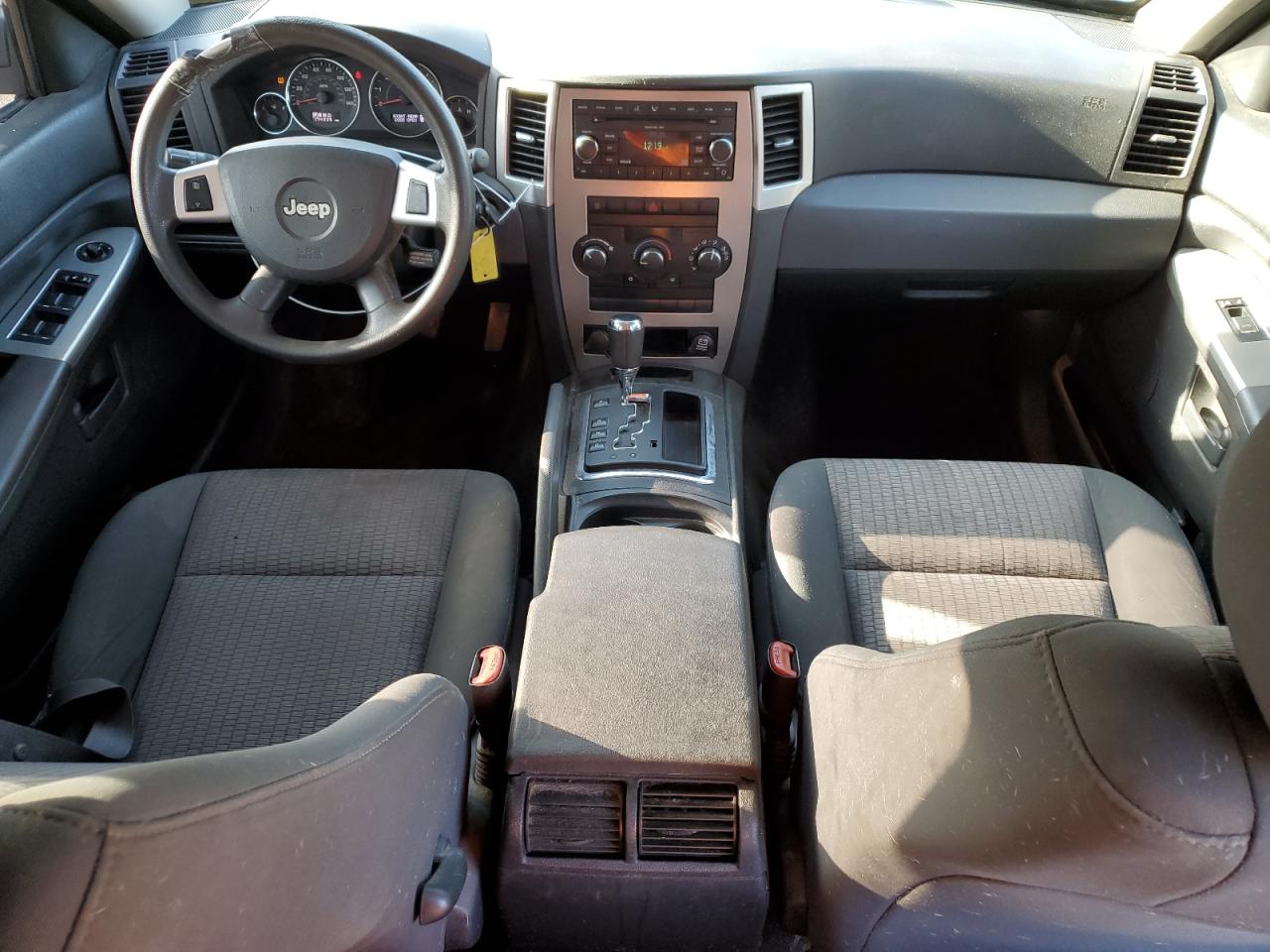 2008 Jeep Grand Cherokee Laredo VIN: 1J8GR48KX8C109165 Lot: 49429755