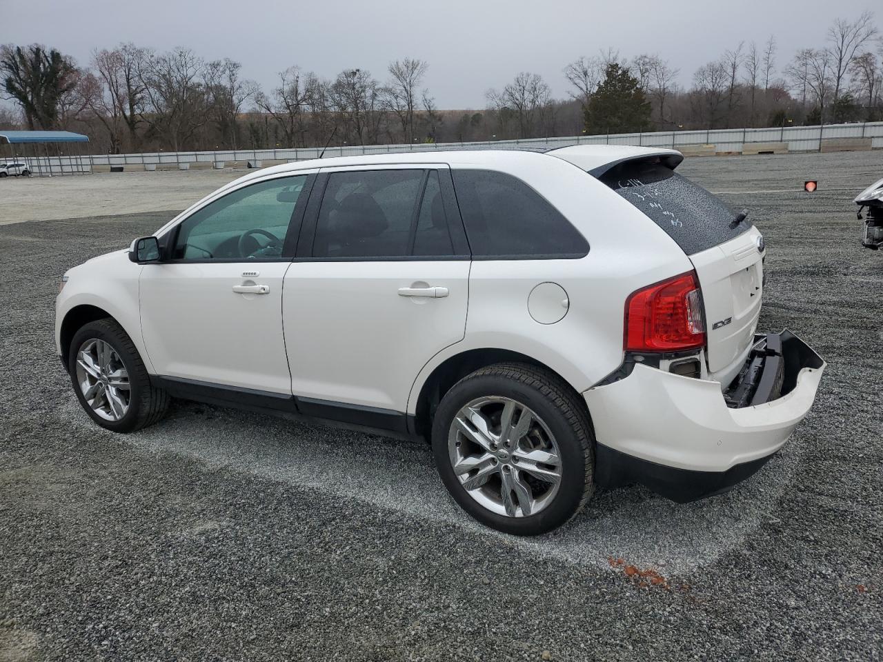 2013 Ford Edge - Image 2