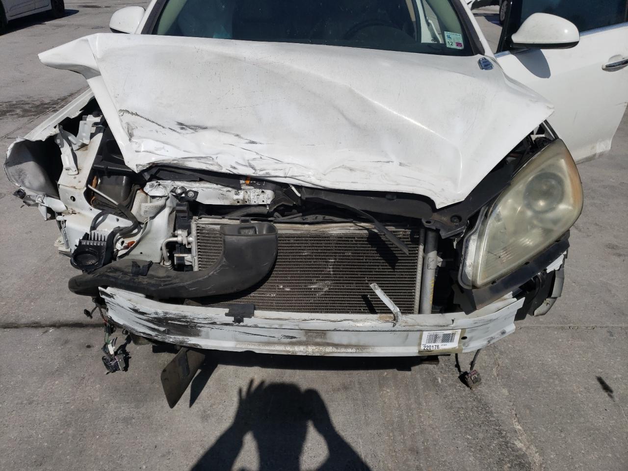 2013 Buick Verano - Image 12