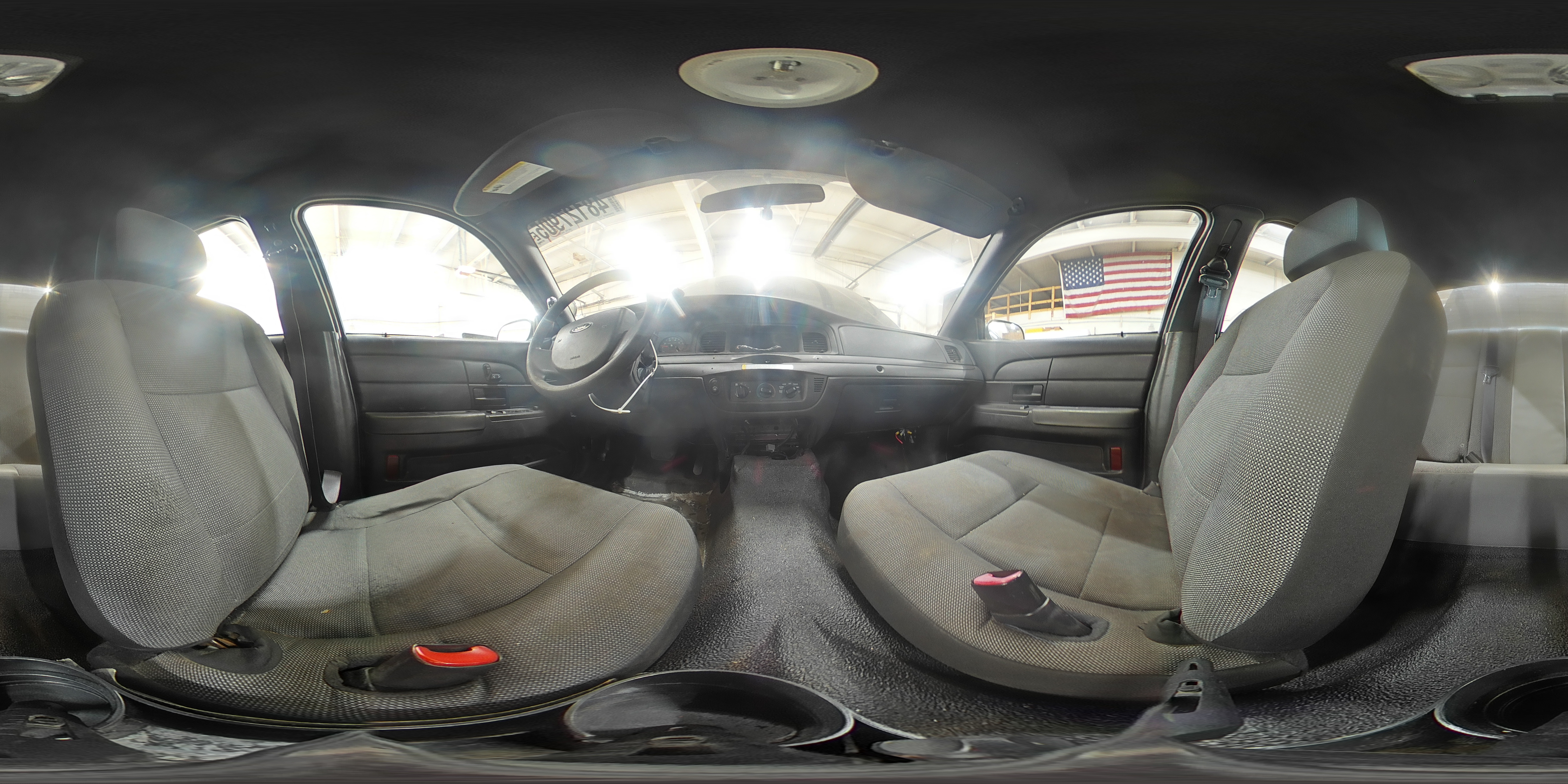 2010 Ford Crown Victoria - Image 12