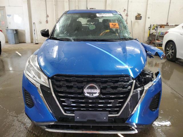  NISSAN KICKS 2024 Granatowy