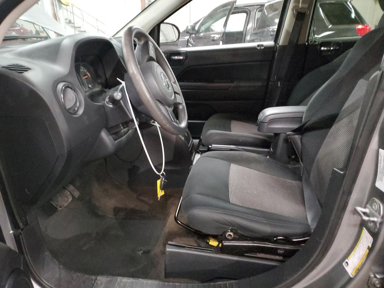 2014 Jeep Compass - Image 7