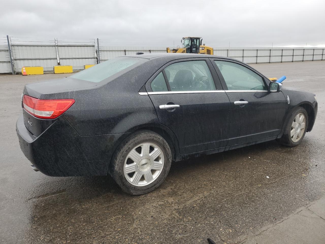 2012 Lincoln MKZ - Image 3