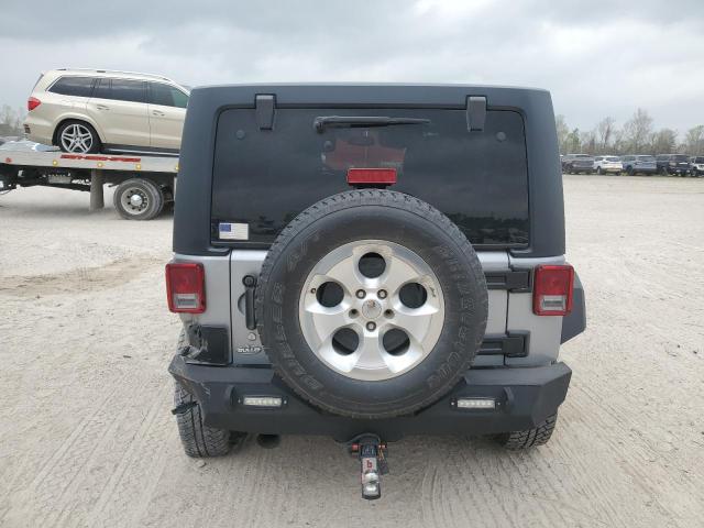  JEEP WRANGLER 2015 Srebrny