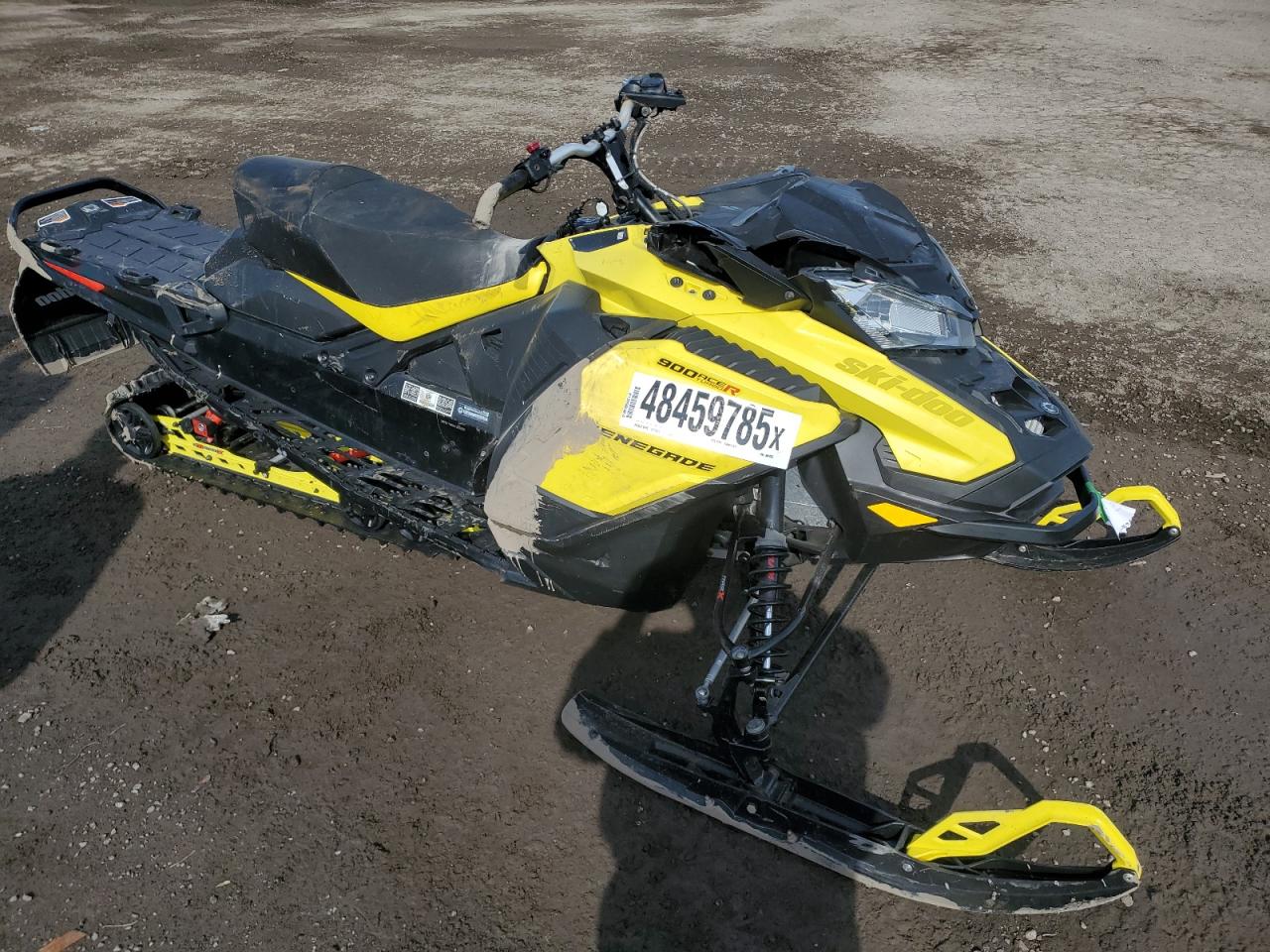 2022 Skidoo Renegade იყიდება Montreal-est-ში, QC - Front End
