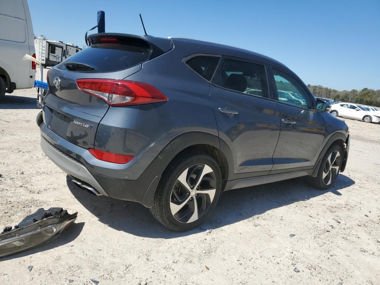 2017 Hyundai Tucson - Image 3