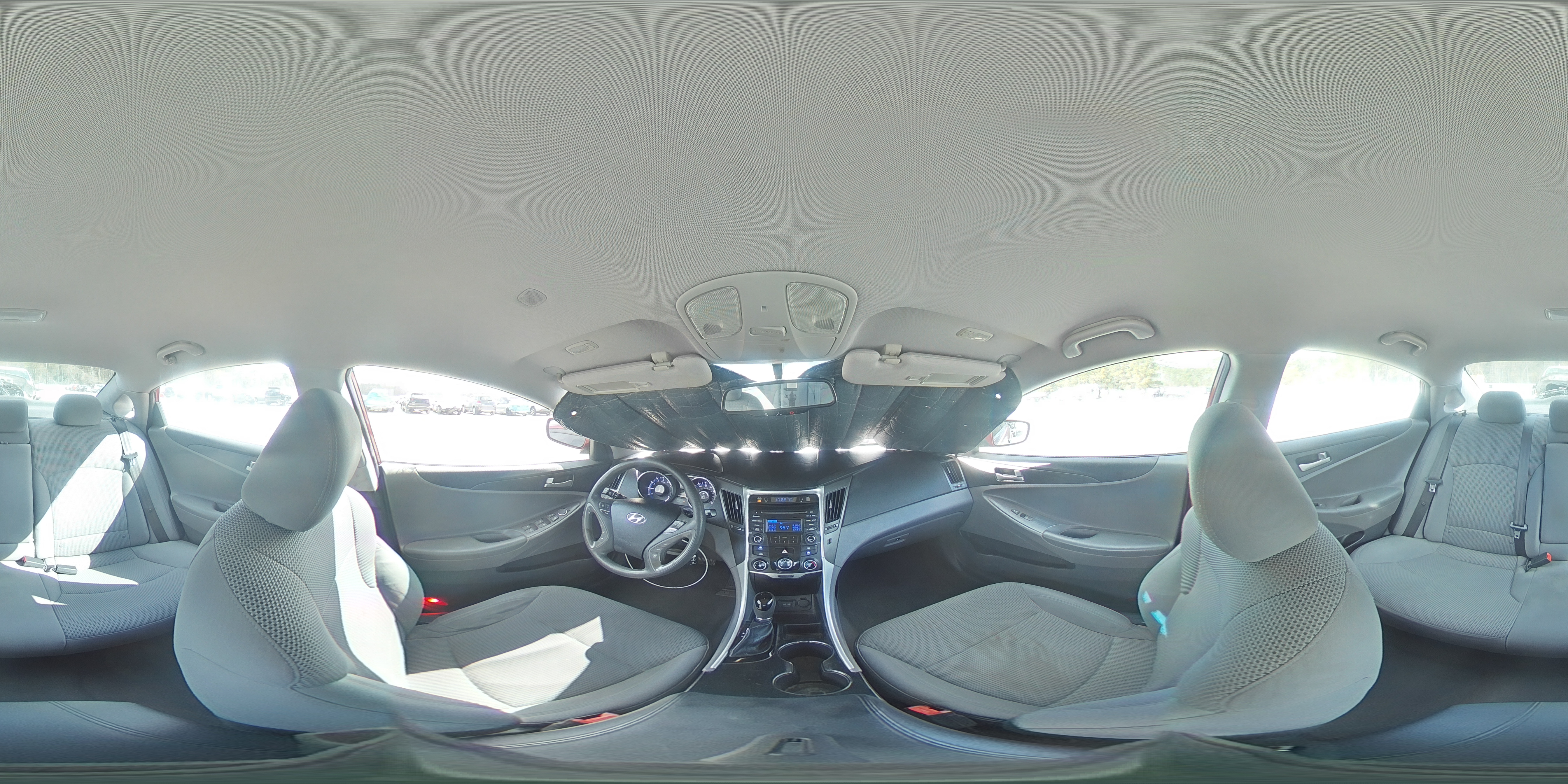 2014 Hyundai Sonata - Image 14