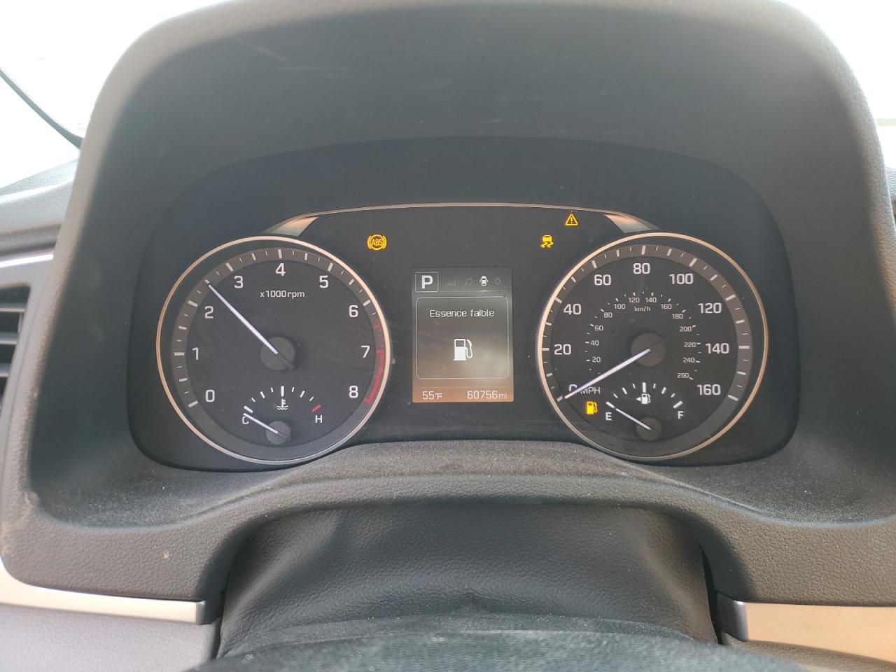 2018 Hyundai Elantra - Image 9
