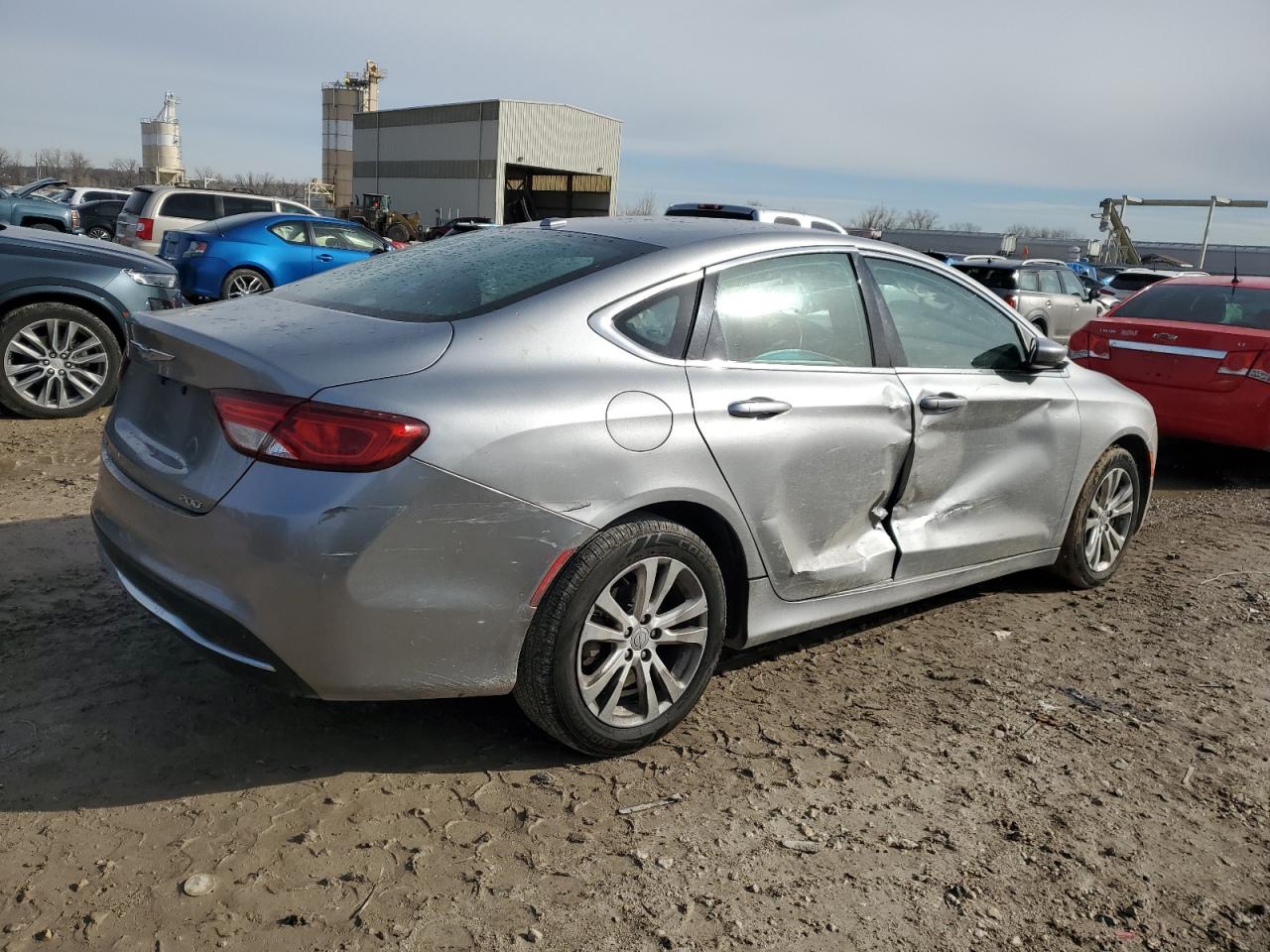 2015 Chrysler 200 - Image 3