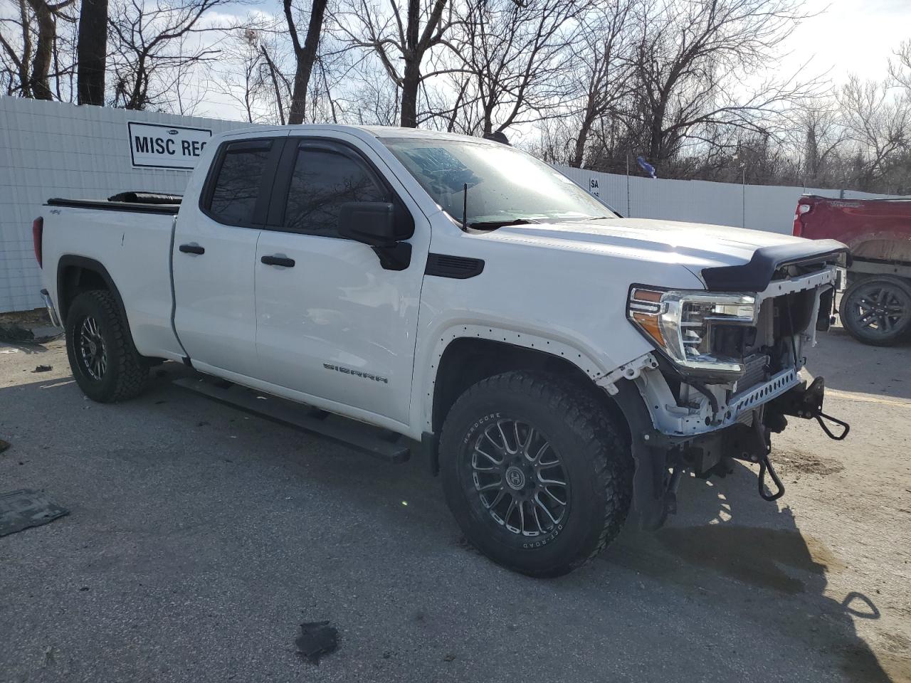 2021 GMC Sierra - Image 4