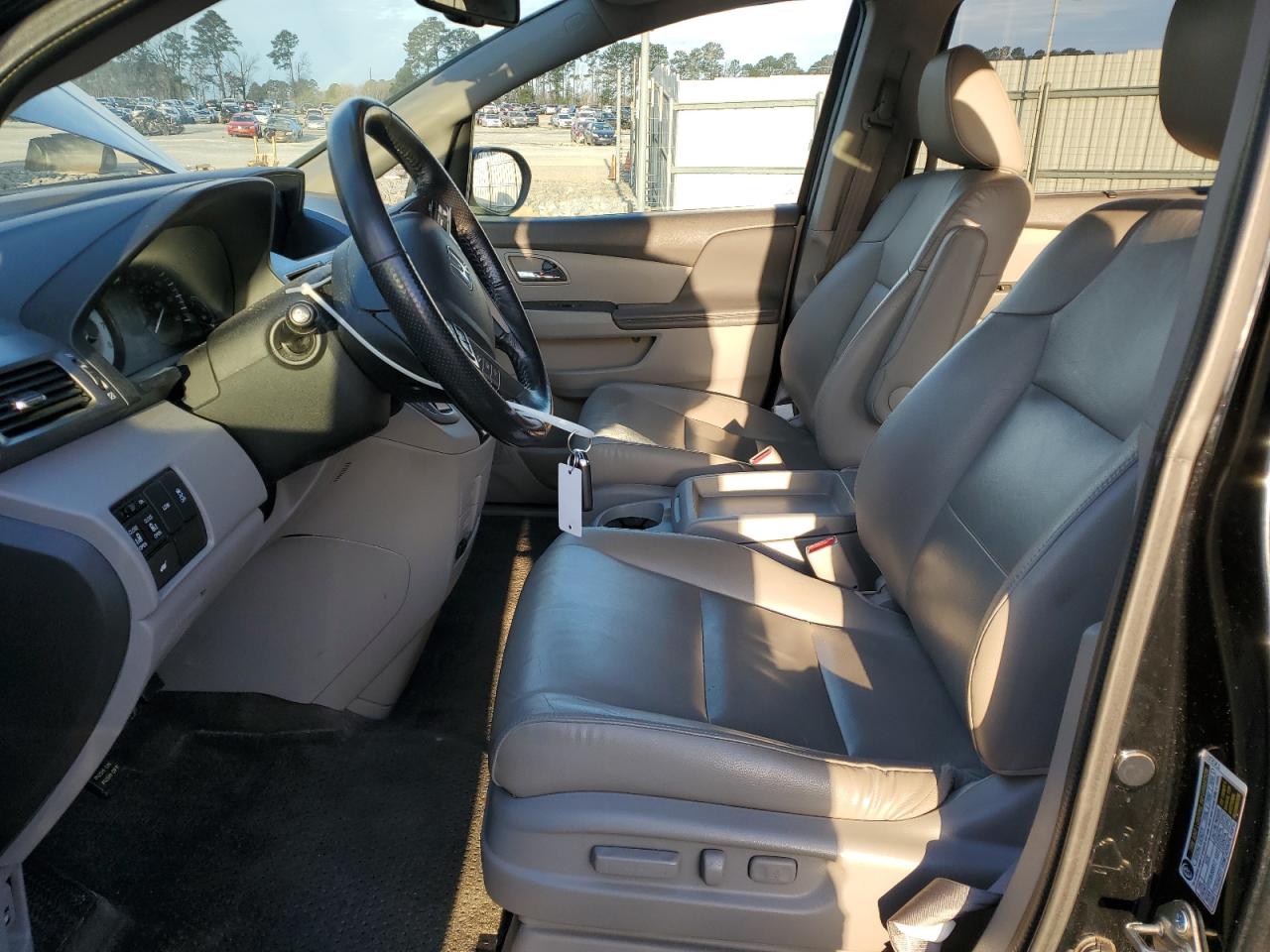 2015 Honda Odyssey - Image 7