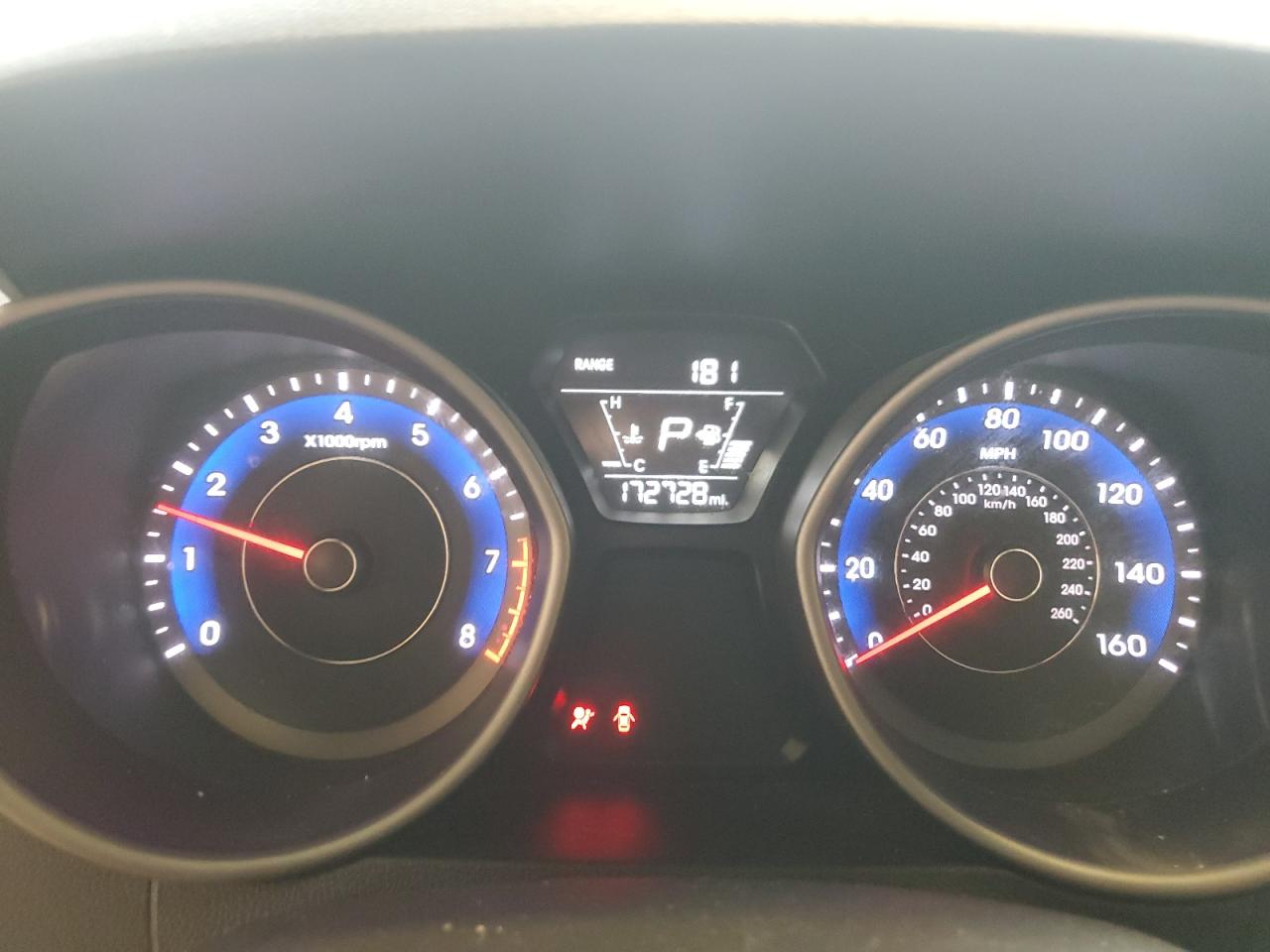 2015 Hyundai Elantra - Image 9
