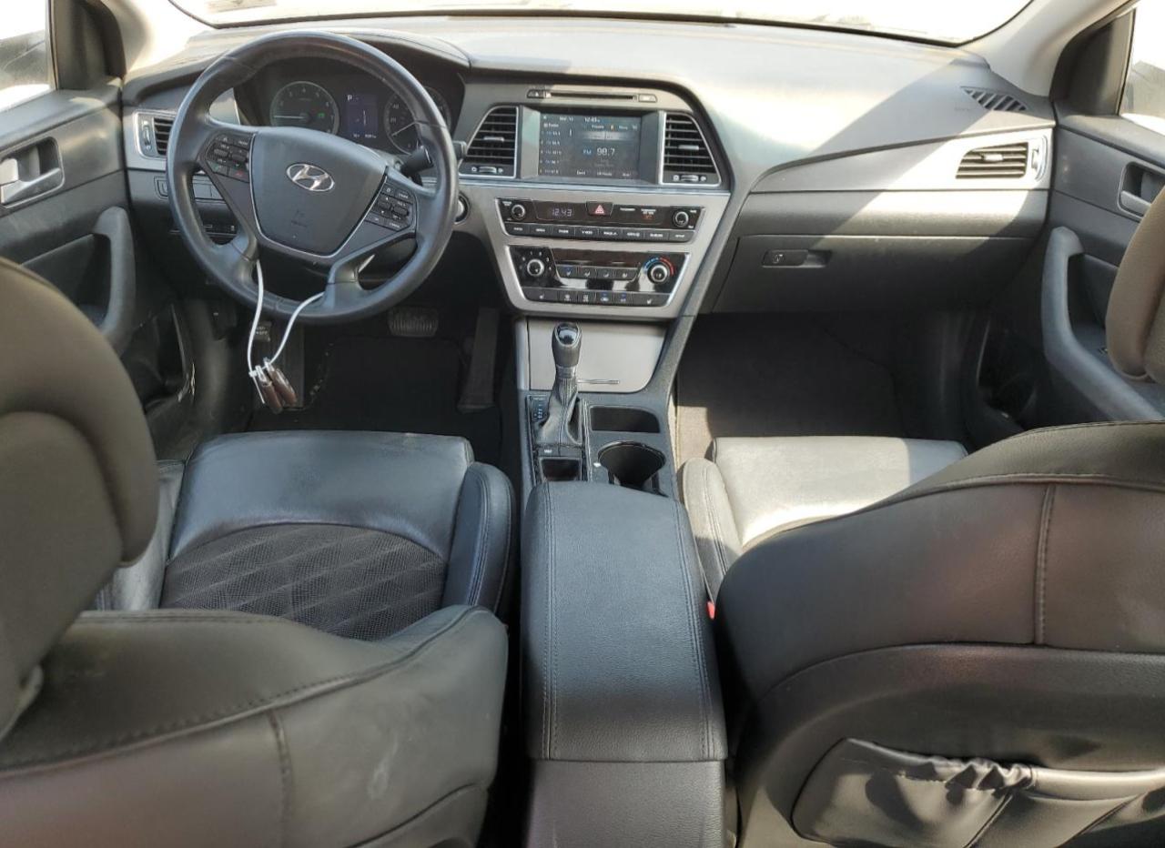 2017 Hyundai Sonata - Image 8
