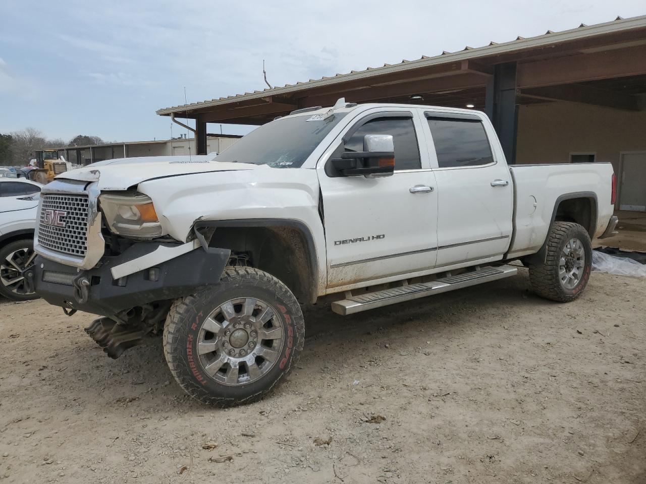 2015 Gmc Sierra K2500 Denali for Sale in Tanner, AL - Front End