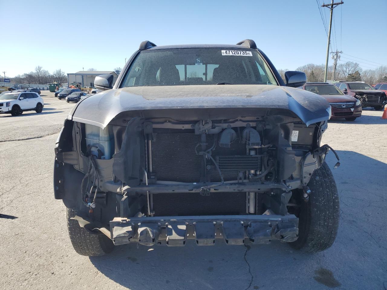 2017 Toyota Tacoma - Image 5