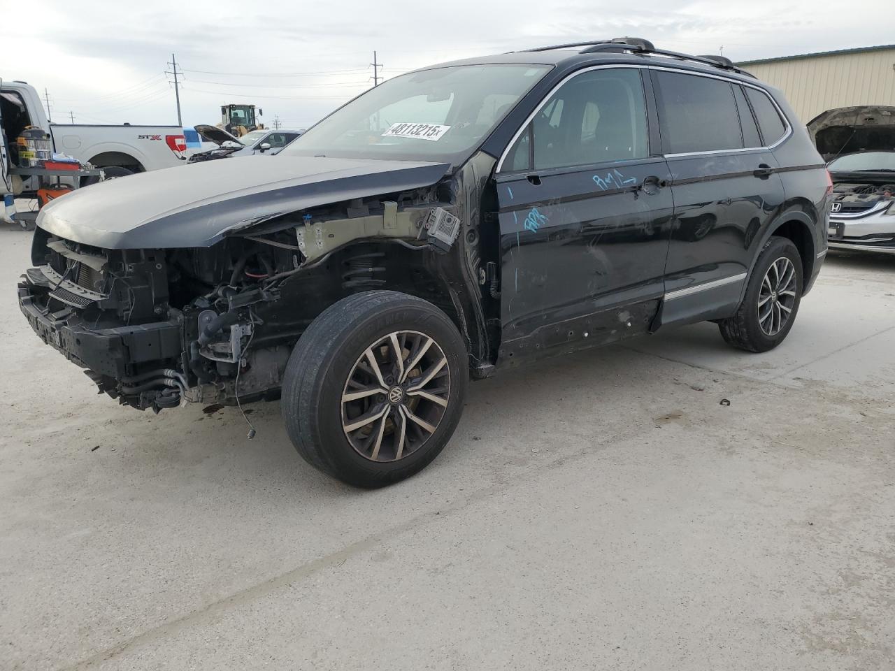 2018 Volkswagen Tiguan - Image 1