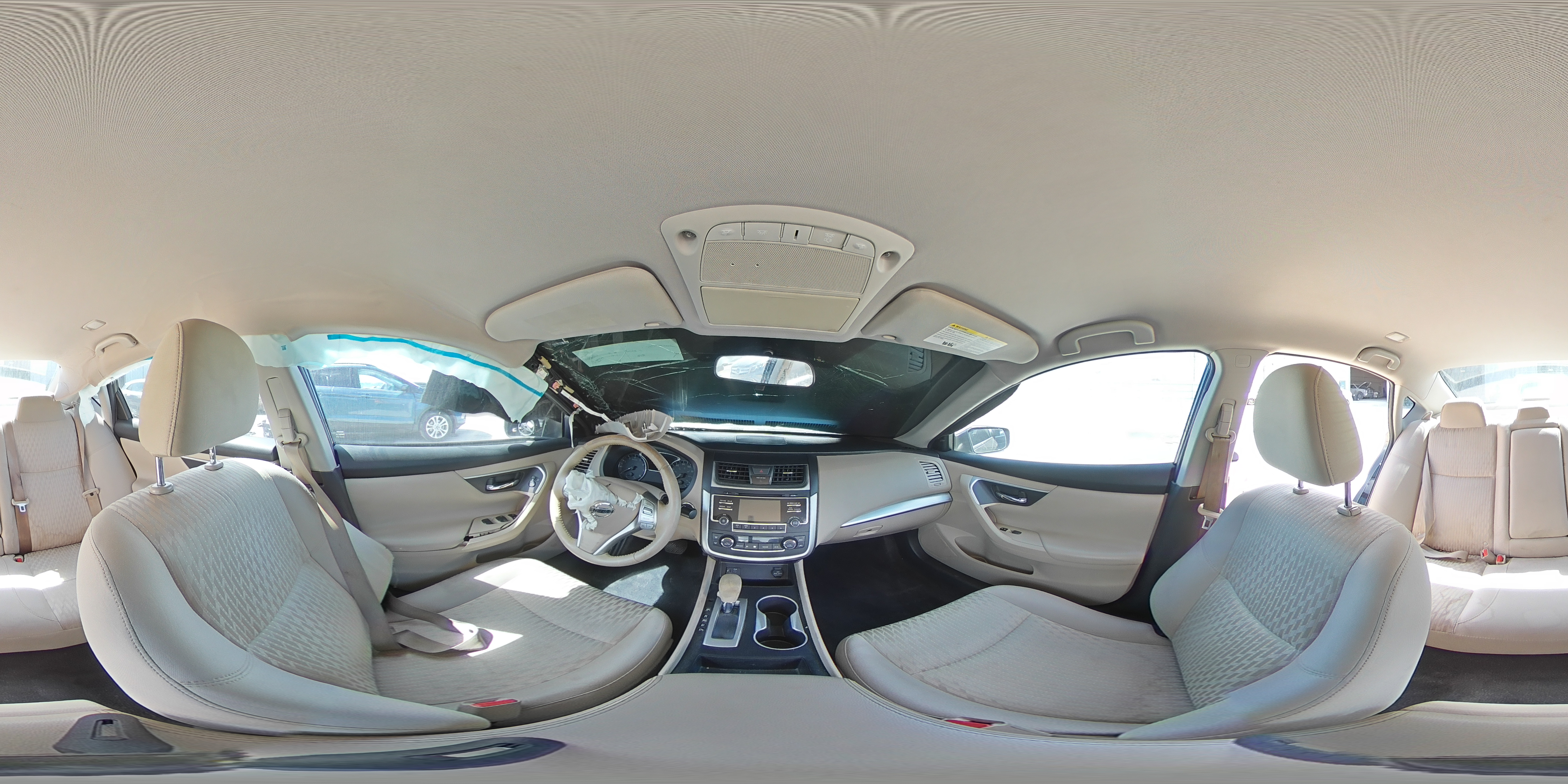 2017 Nissan Altima - Image 14