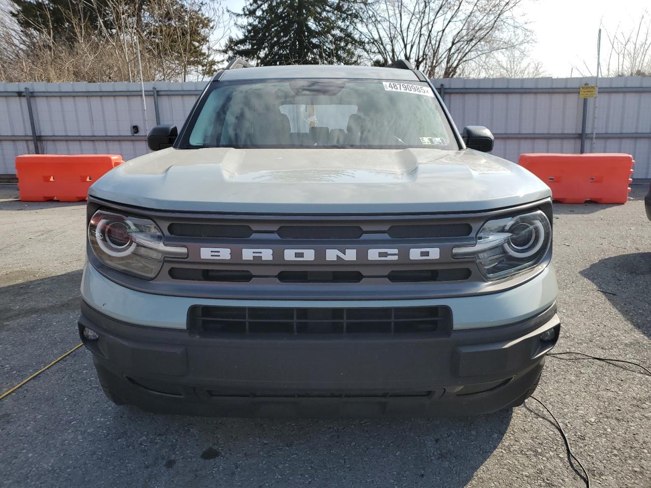 2022 Ford Bronco - Image 5