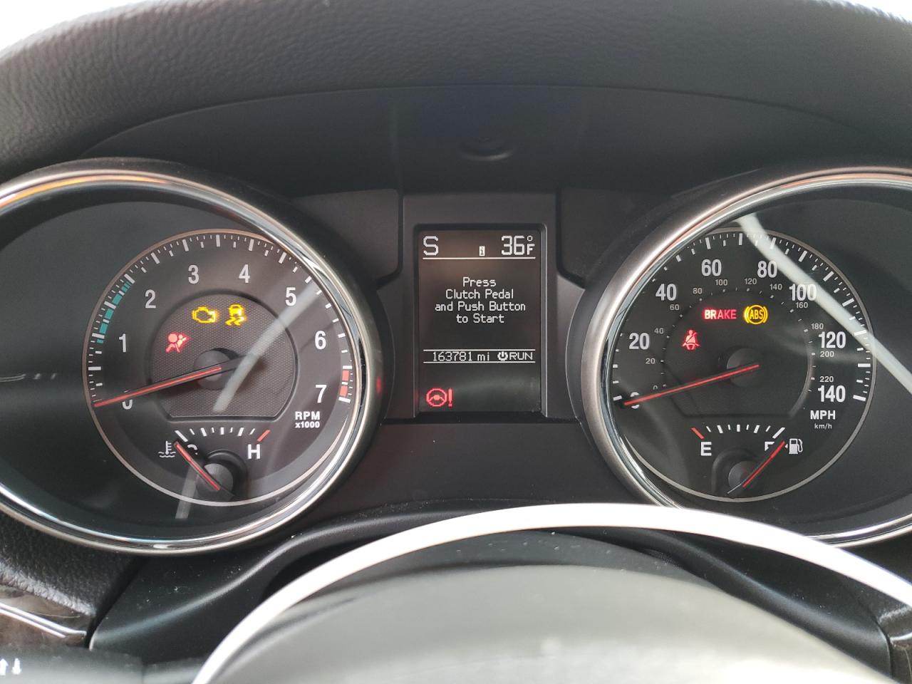 2012 Jeep Grand Cherokee - Image 9