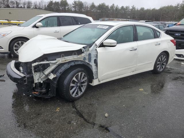  NISSAN ALTIMA 2017 White