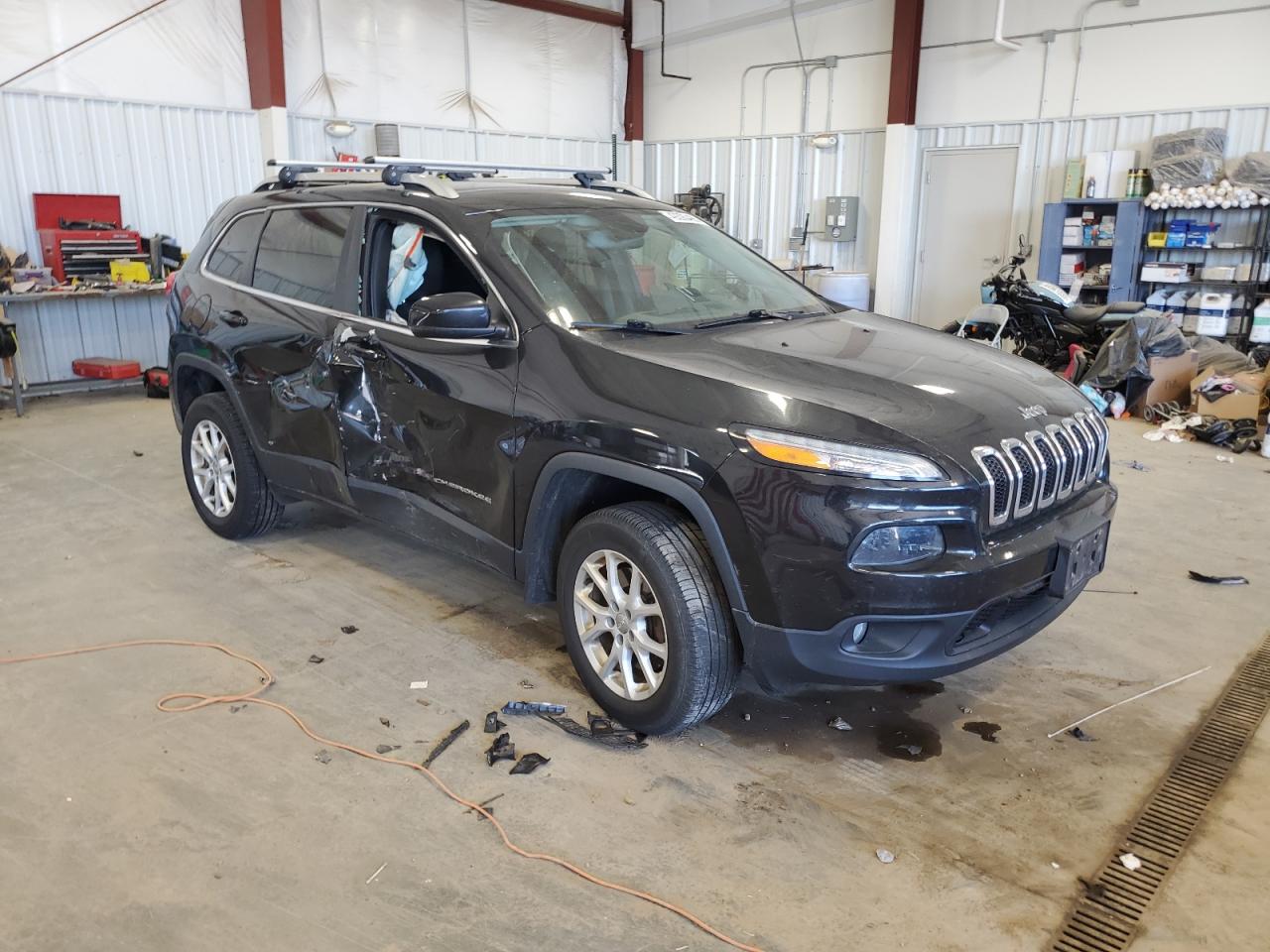 2015 Jeep Grand Cherokee - Image 4