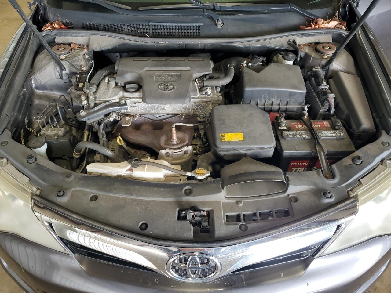 2014 Toyota Camry - Image 11