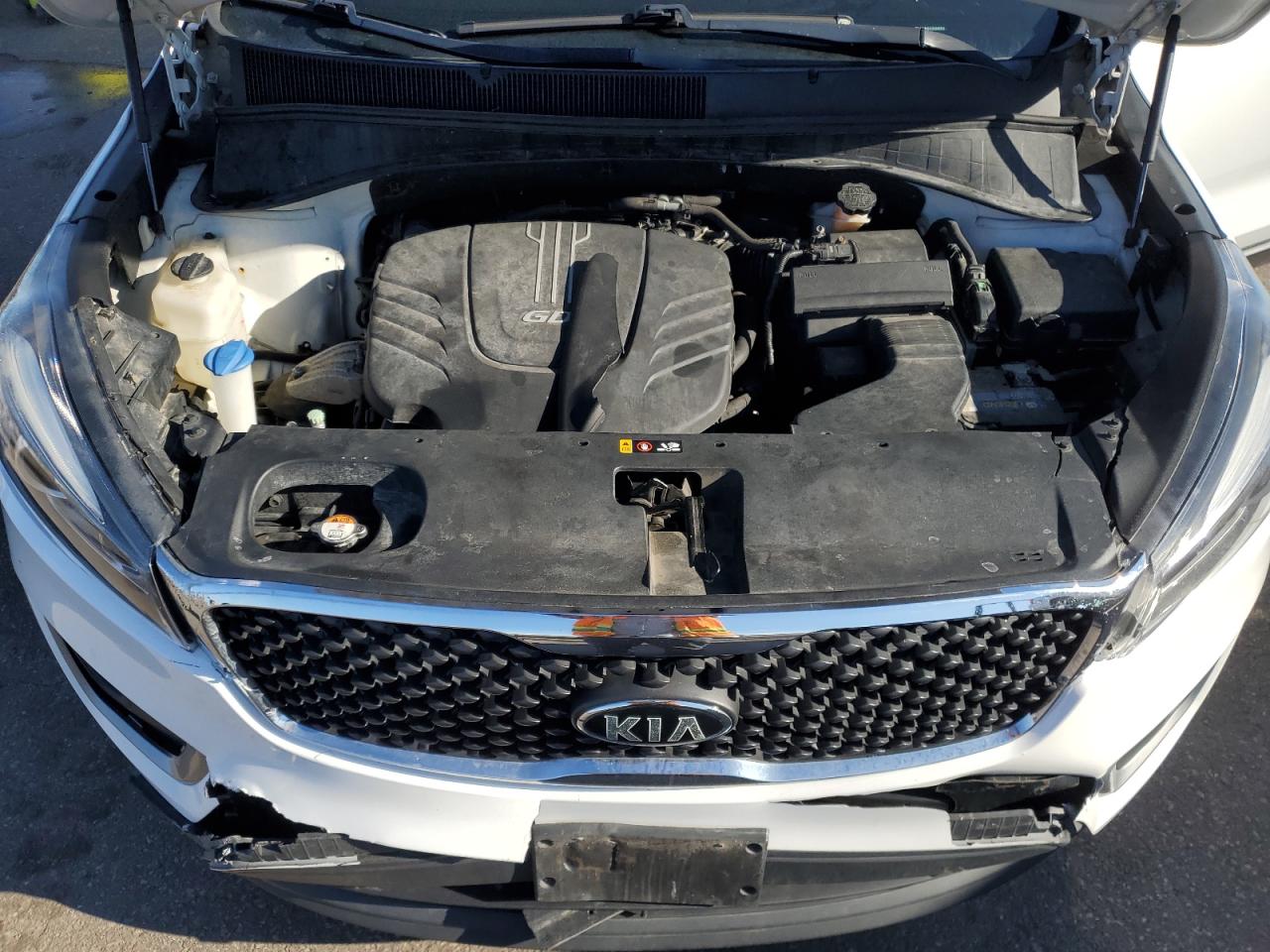 2016 Kia Sorento - Image 12