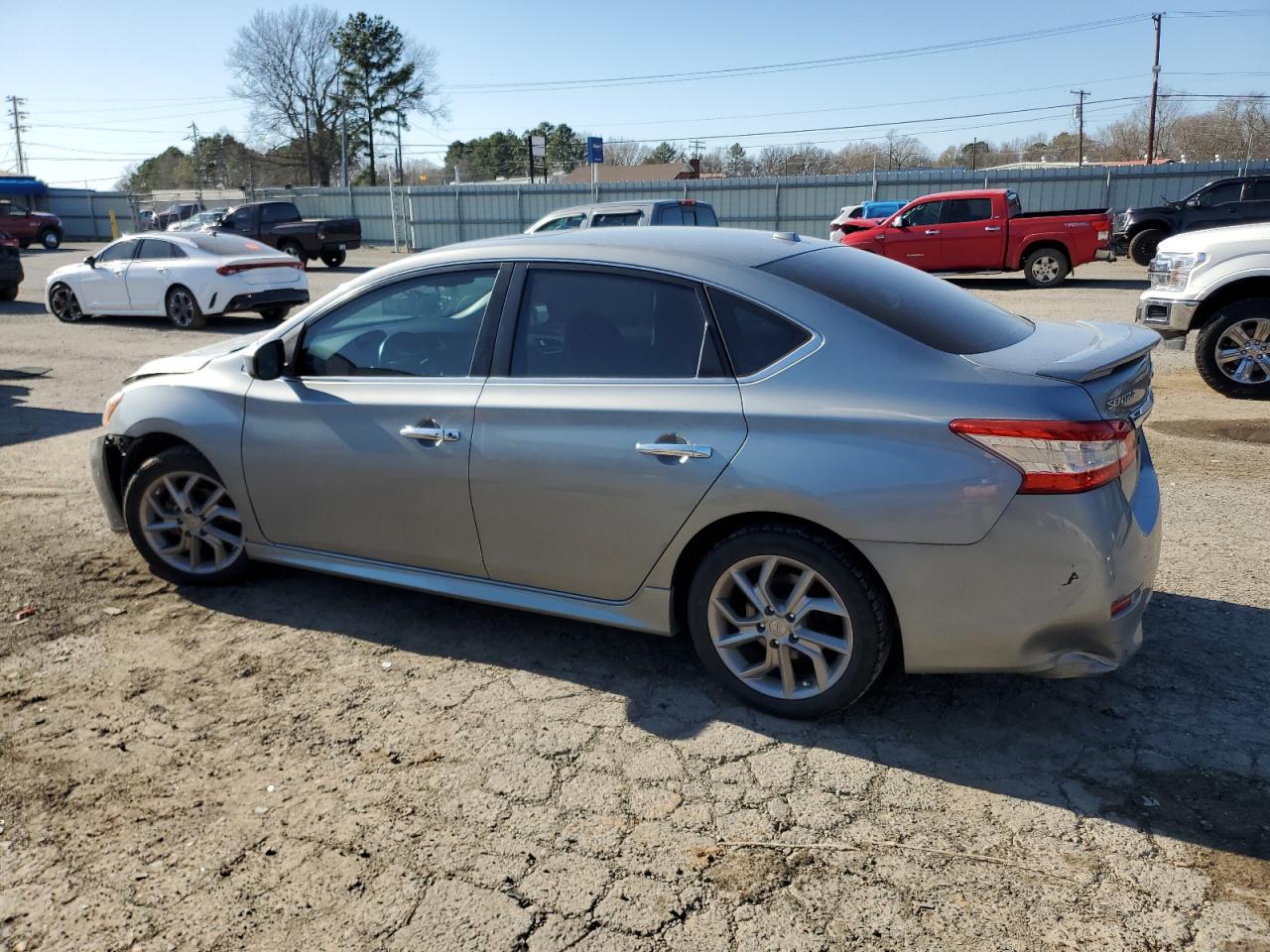 2014 Nissan Sentra - Image 2