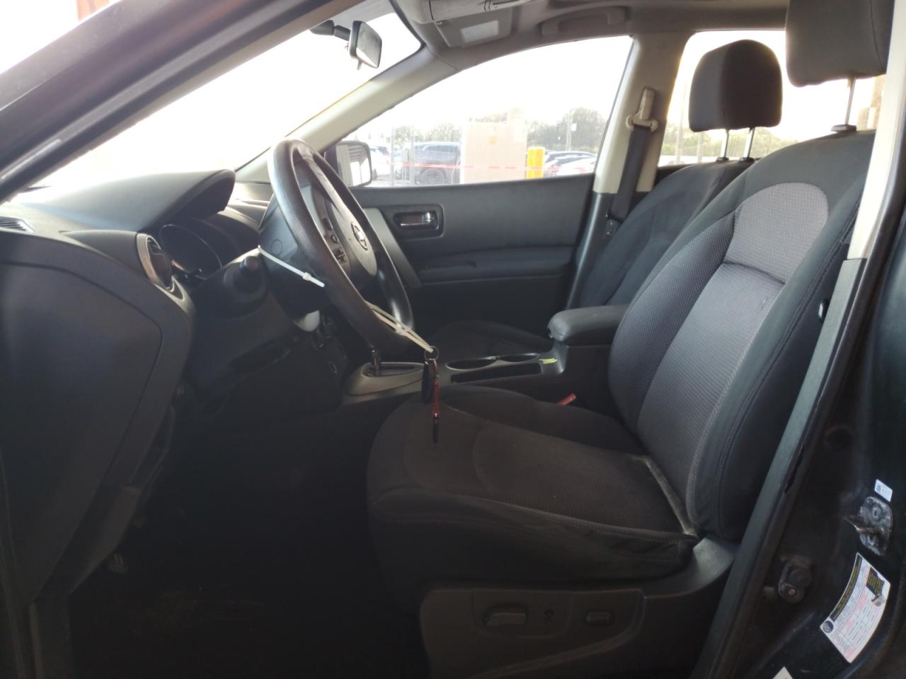 2011 Nissan Rogue - Image 7