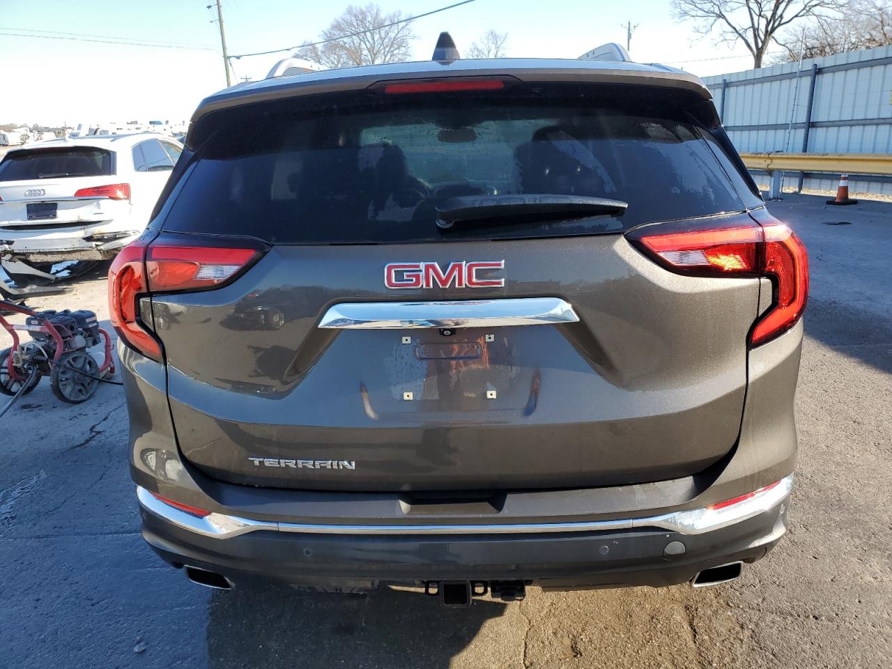 2019 GMC Terrain - Image 6