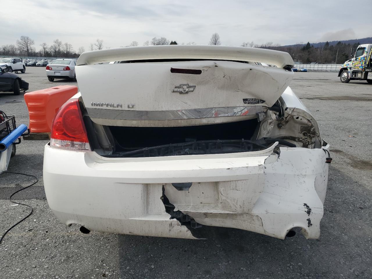 2006 Chevrolet Impala - Image 6