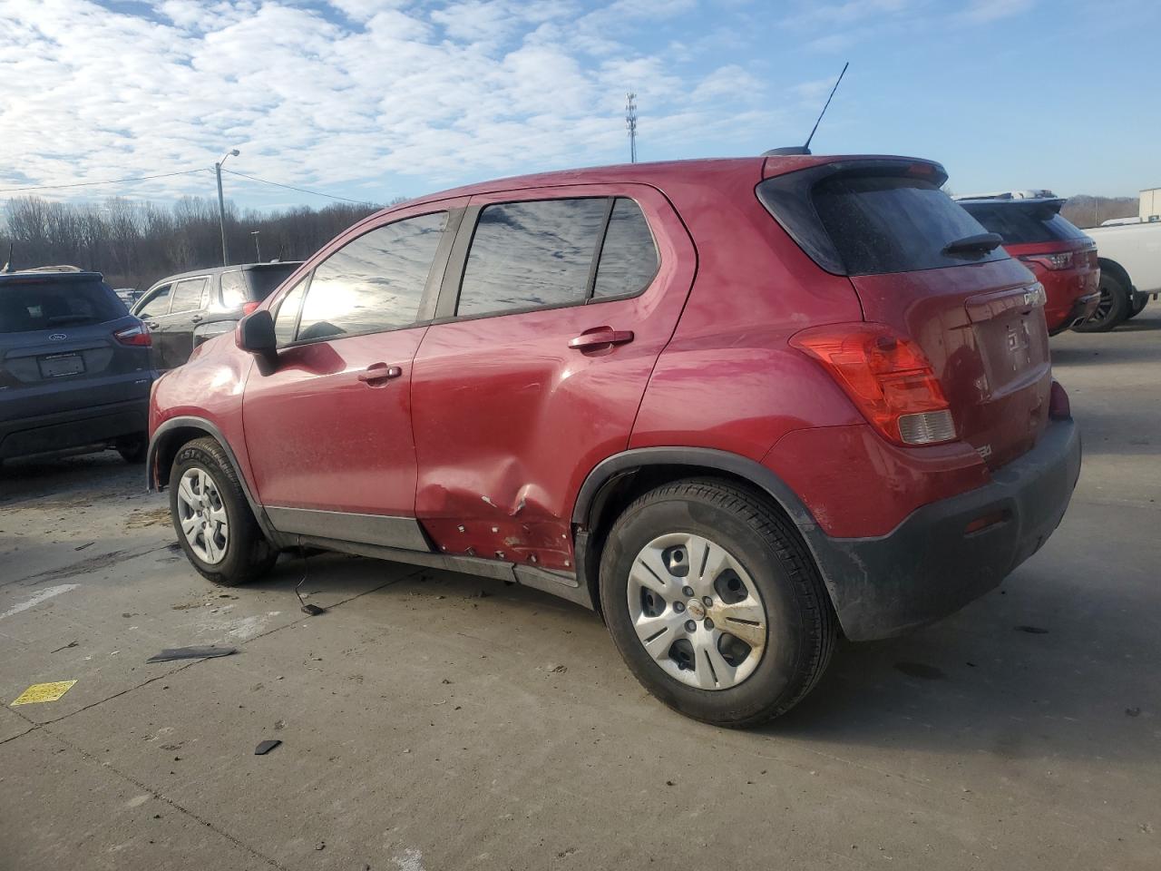2015 Chevrolet Trax - Image 2