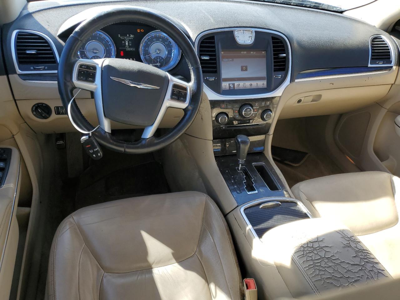 2011 Chrysler 300 - Image 8