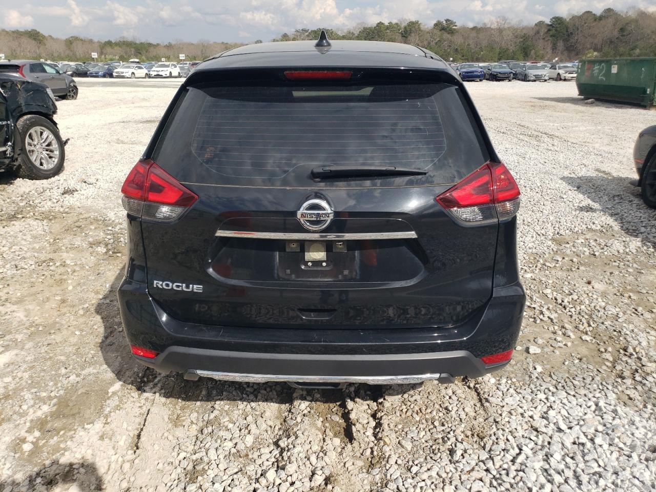 2020 Nissan Rogue - Image 6