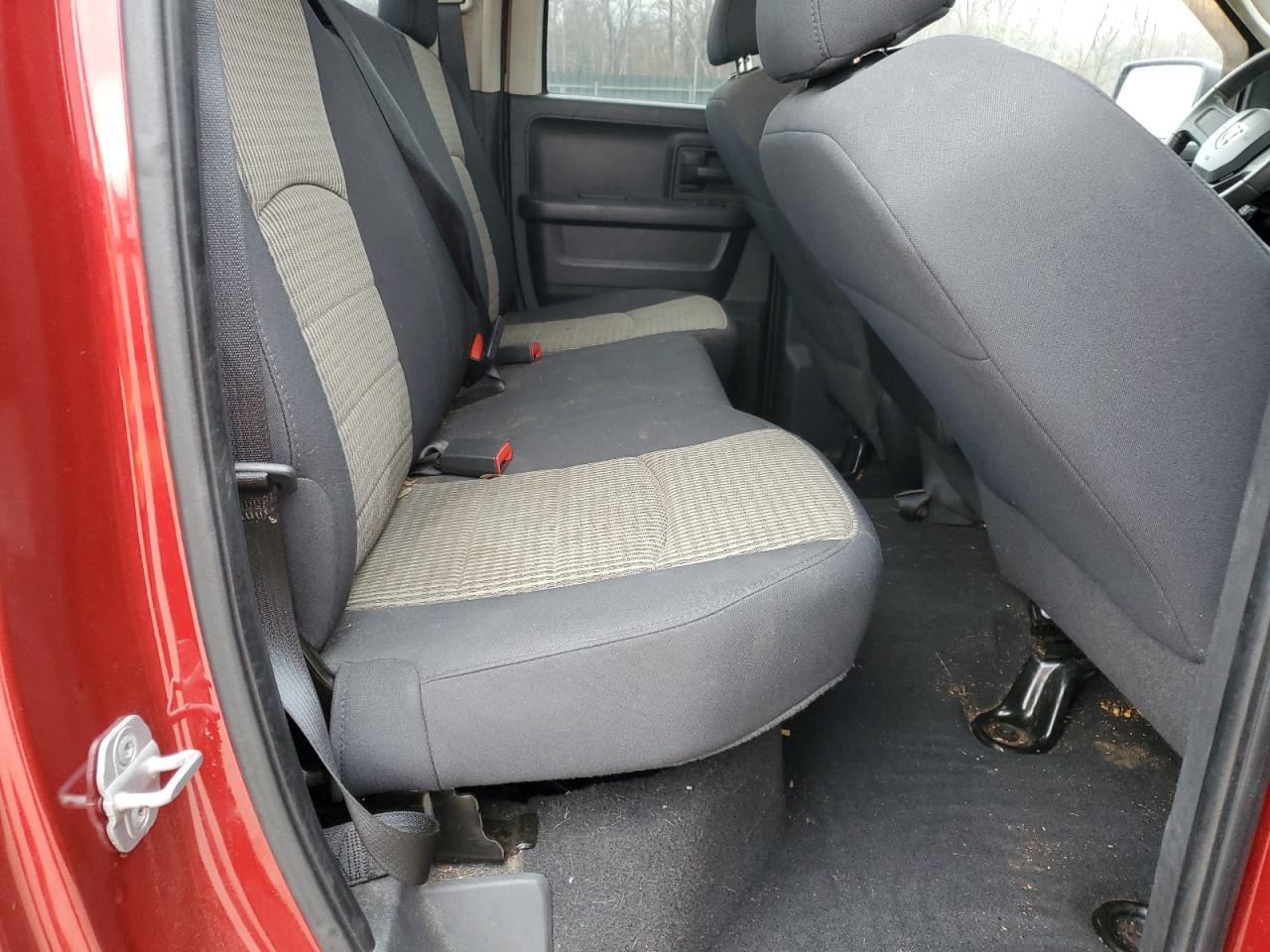 2010 Dodge RAM - Image 10