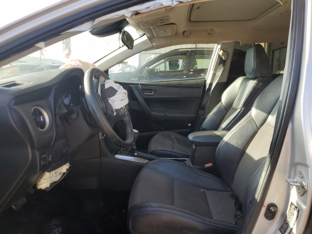2017 Toyota Corolla L VIN: 5YFBURHE4HP575026 Lot: 50098735