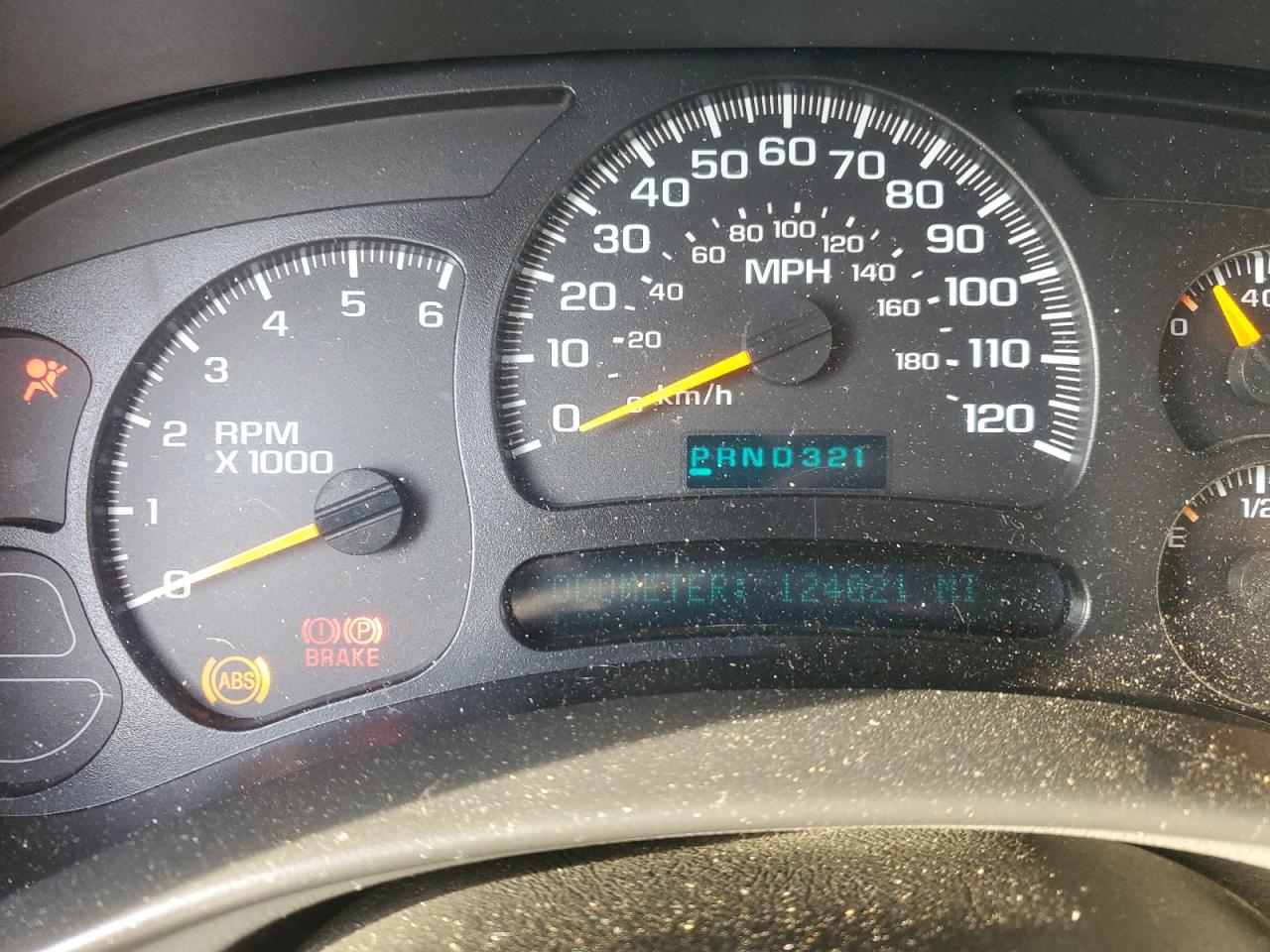 2005 Chevrolet Silverado - Image 9