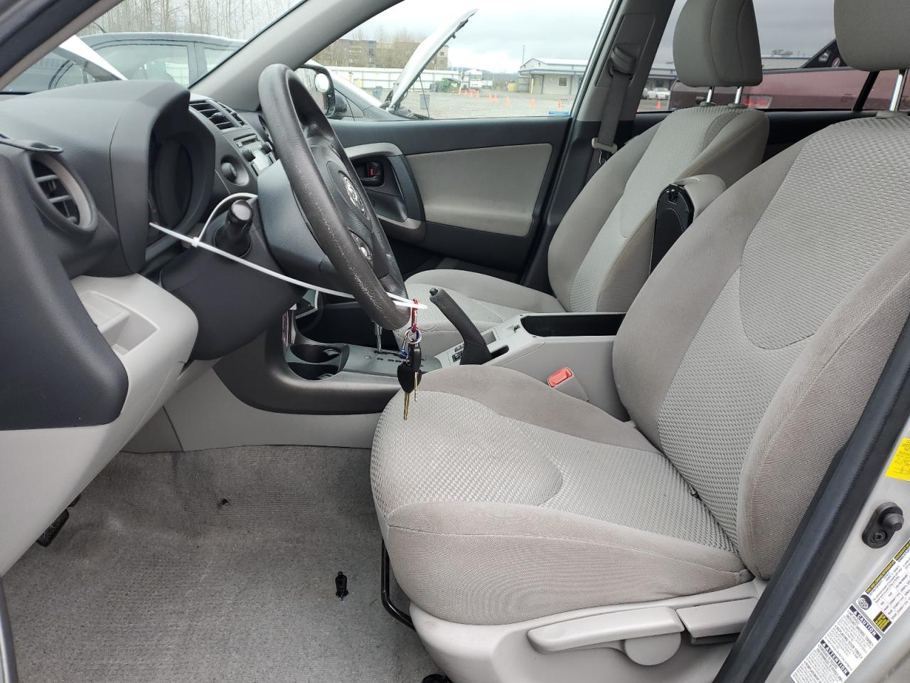 2012 Toyota RAV 4 - Image 7