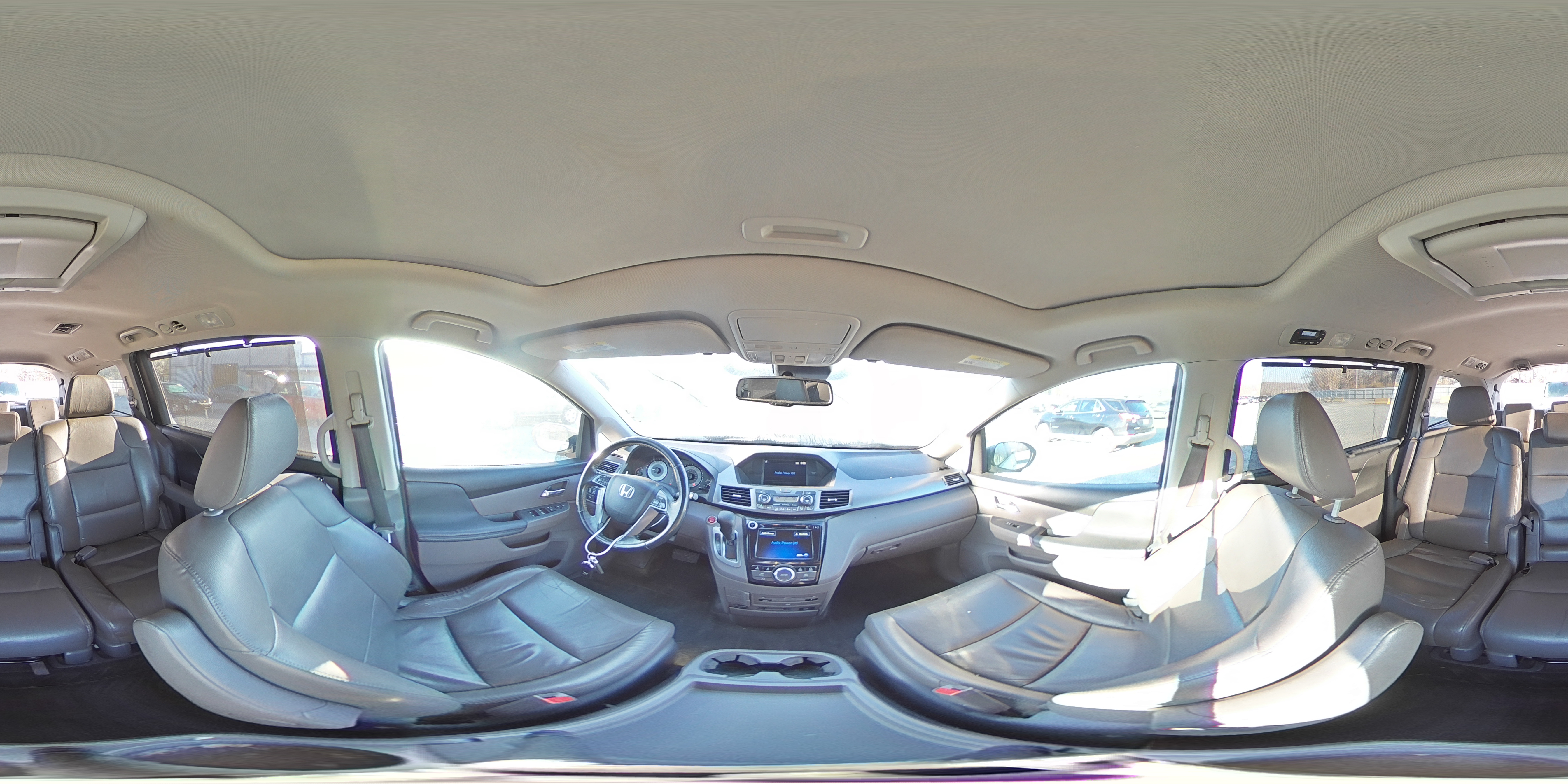 2014 Honda Odyssey - Image 14