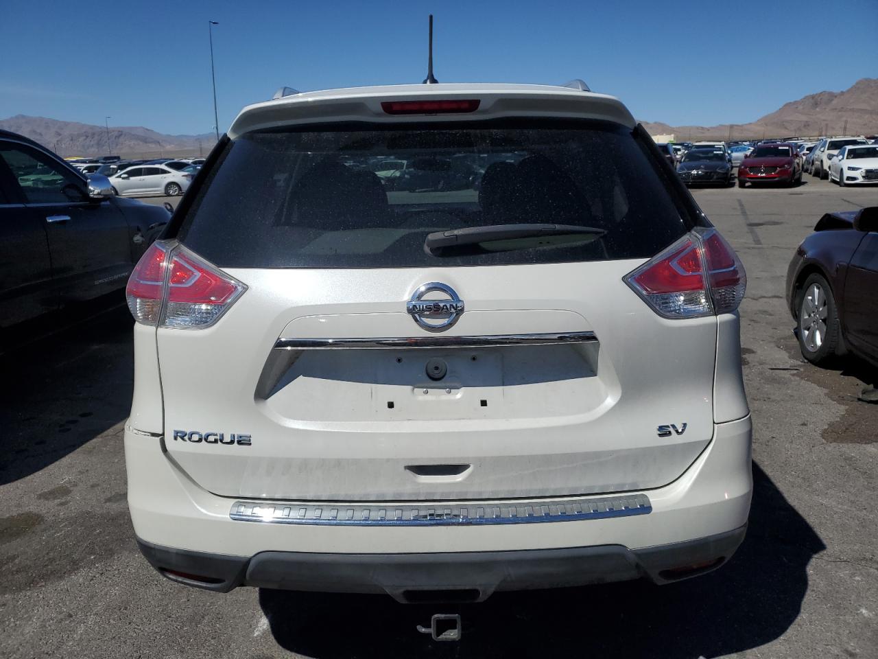 2016 Nissan Rogue - Image 6