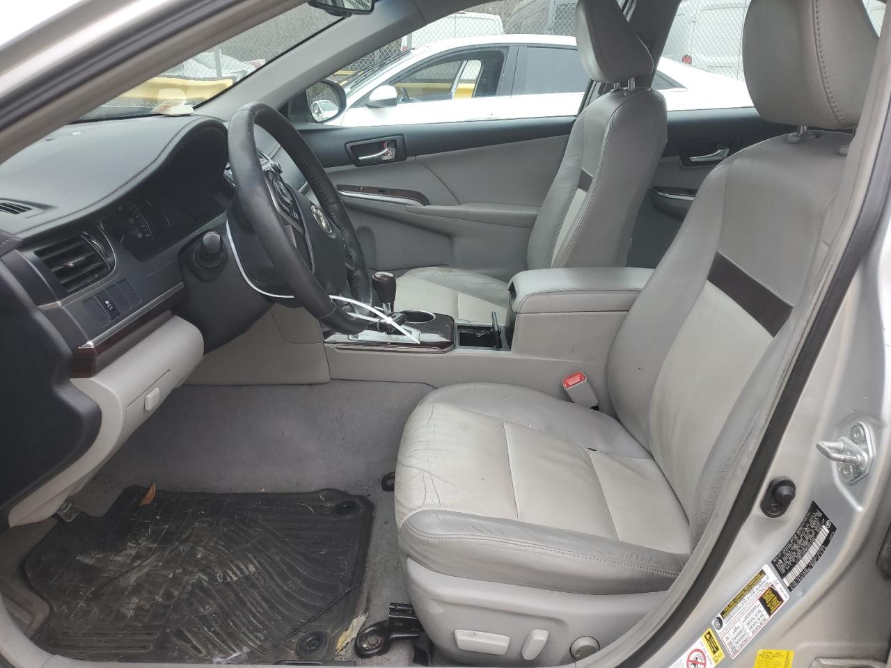2012 Toyota Camry - Image 7