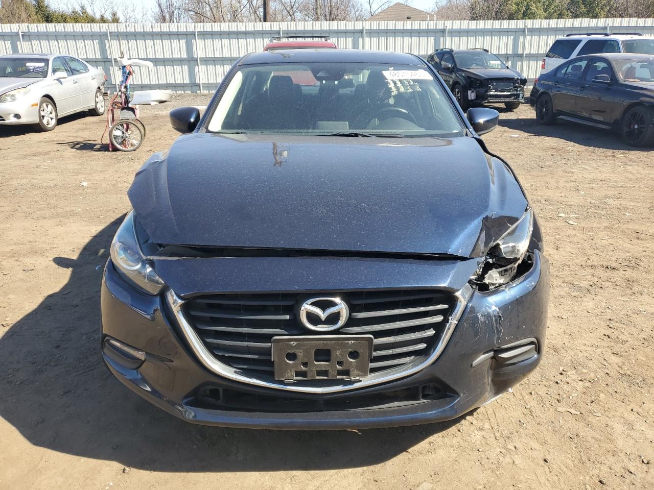 2018 Mazda 3 - Image 5