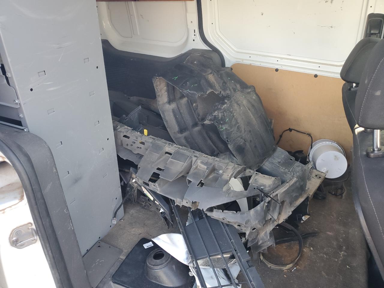2020 Ford Transit - Image 11