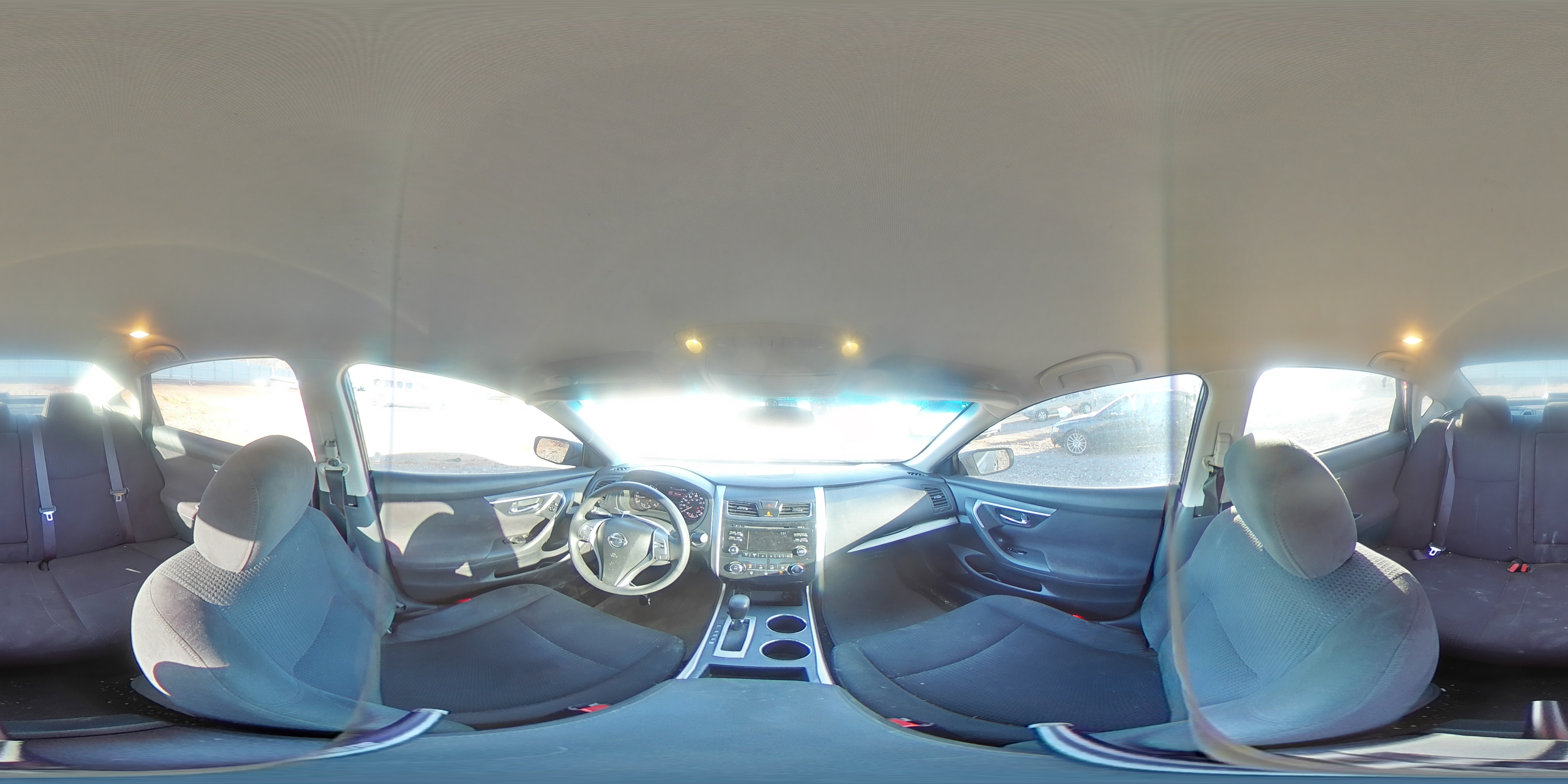 2015 Nissan Altima - Image 12