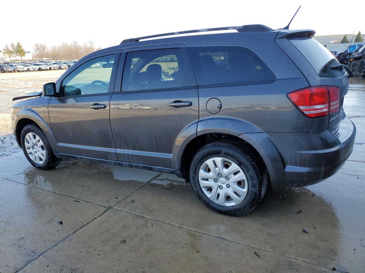 2017 Dodge Journey - Image 2