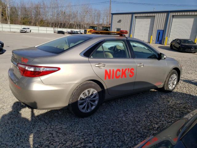  TOYOTA CAMRY 2017 Серебристый