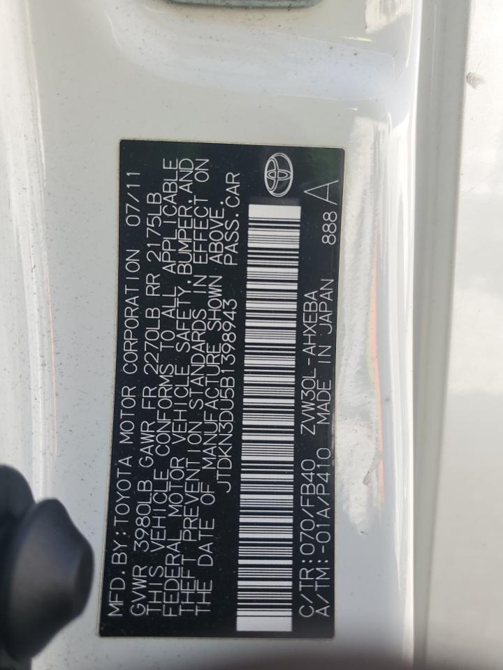 2011 Toyota Prius - Image 14