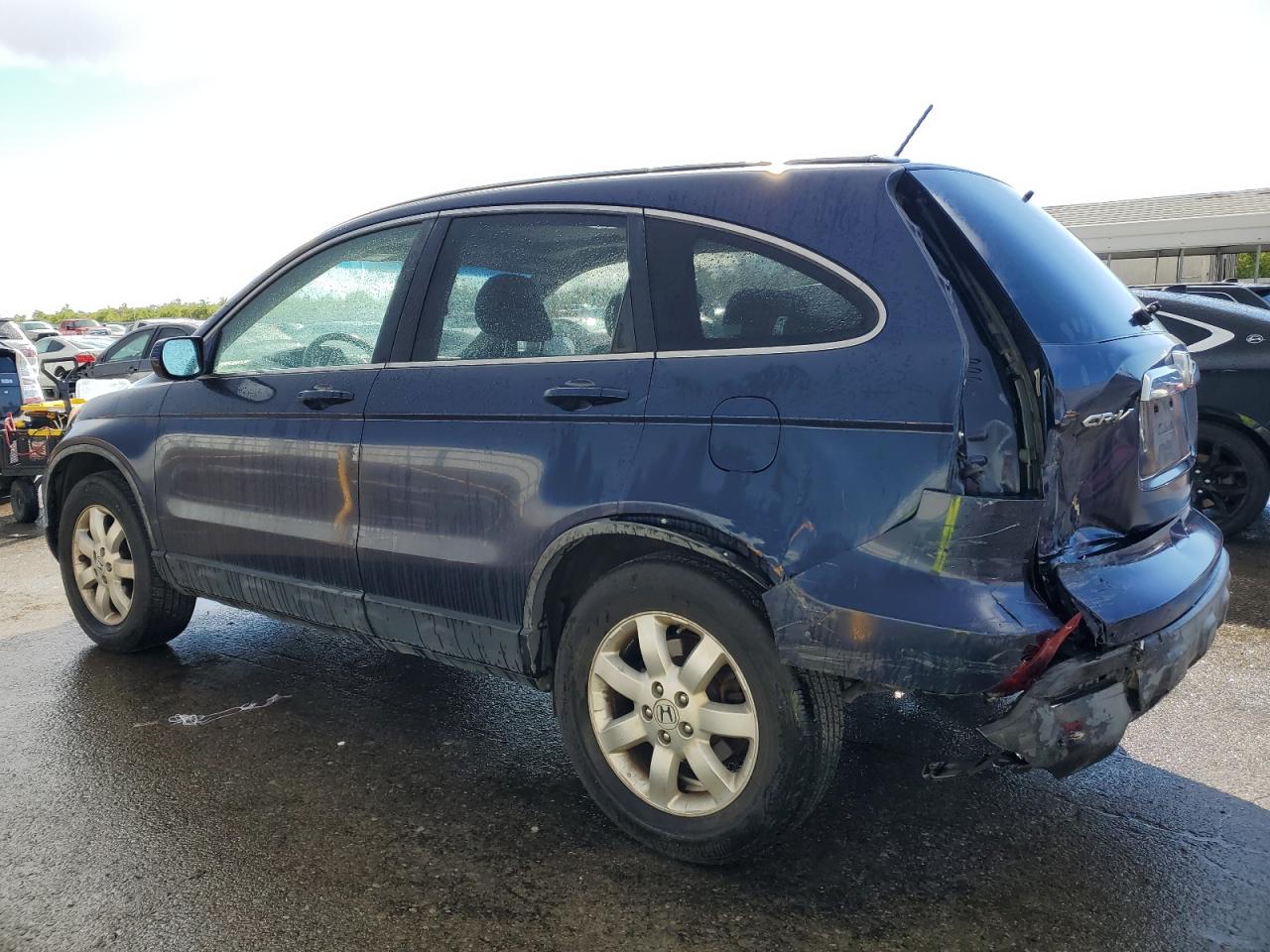 2007 Honda CR-V - Image 2